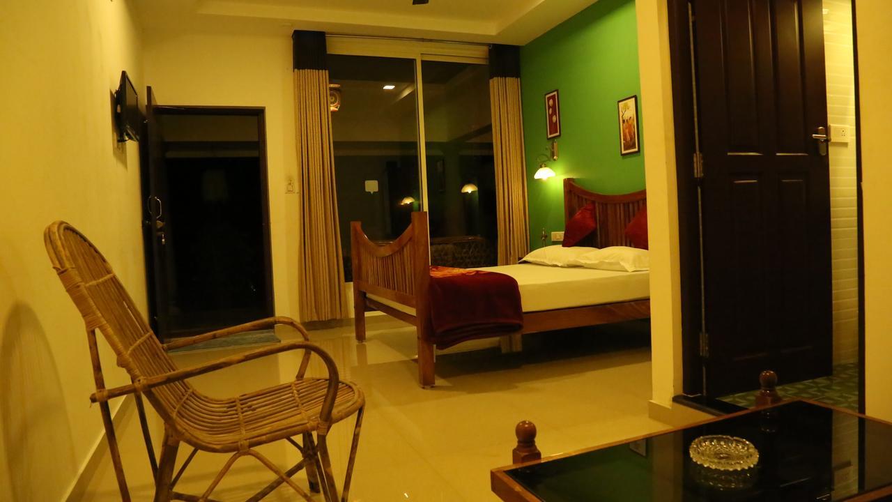 Tranquil Valley Resort Munnar Bagian luar foto