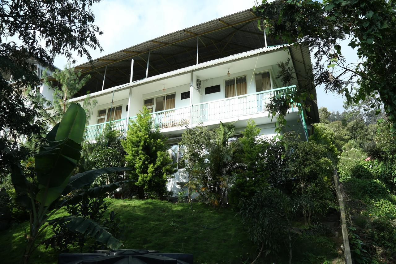 Tranquil Valley Resort Munnar Bagian luar foto
