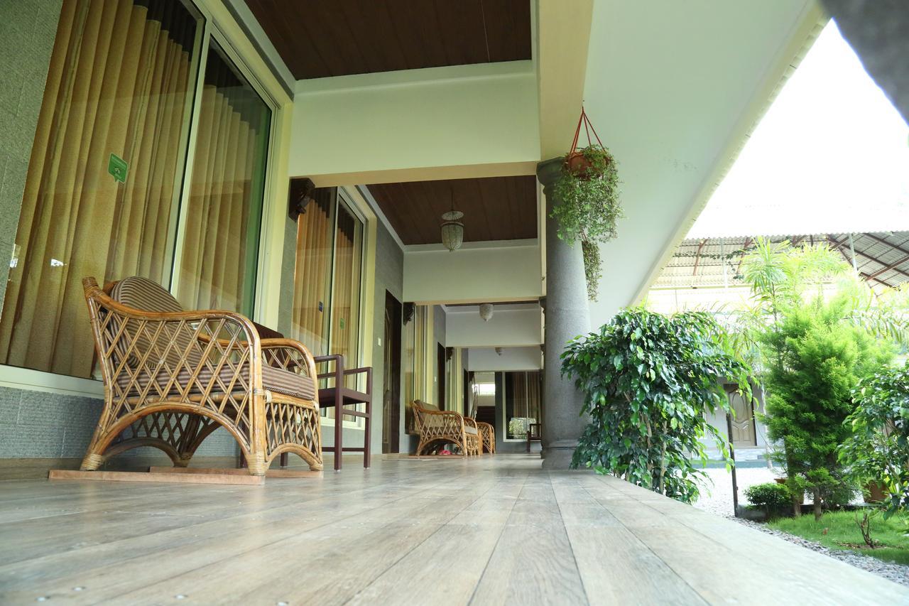 Tranquil Valley Resort Munnar Bagian luar foto